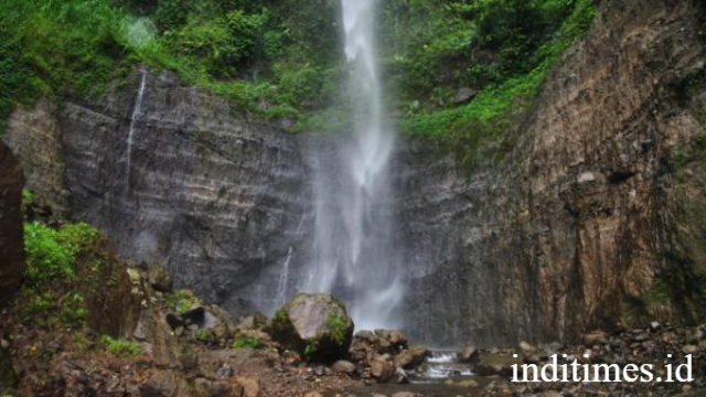 Air Terjun Kali Pancur: Surga Tersembunyi di Semarang