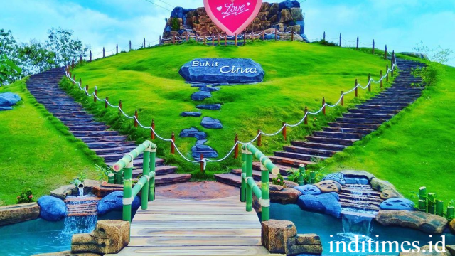 Bukit Cinta Salatiga: Destinasi Romantis dan Alam Menawan